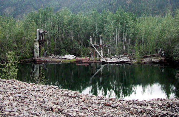 Roadside dredge